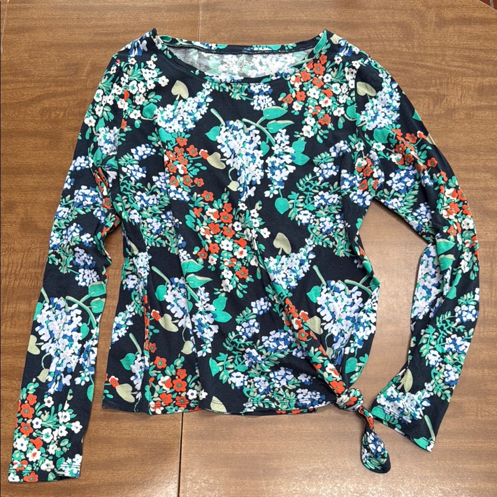 Loft Longsleeve Floral TShirt Size Medium